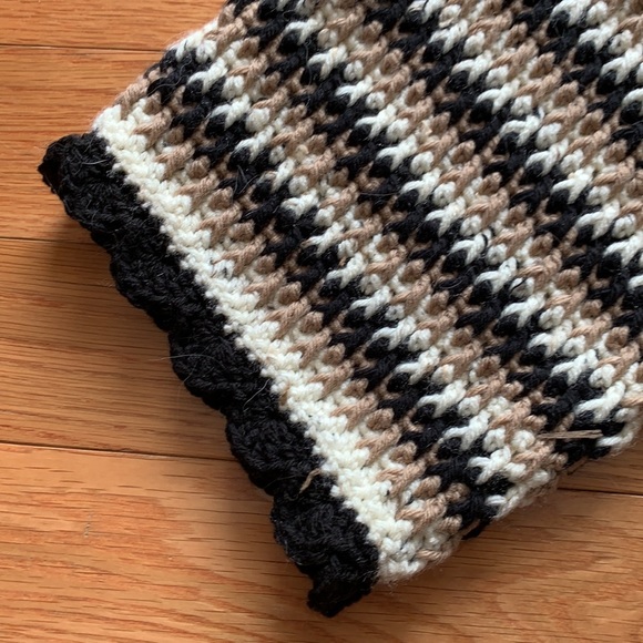 Hand made sweater/jacket - Picture 3 of 5